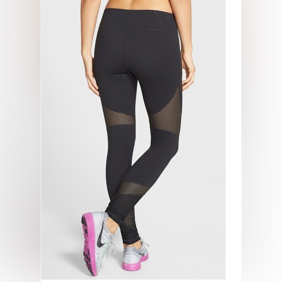 Zella “Live In-Out of Bounds” Slim Fit Leggings - Picture 2 of 8